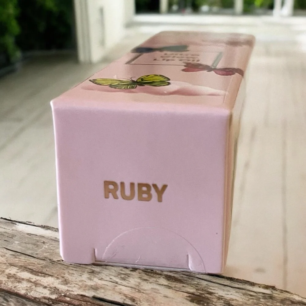 💎 Eloise Beauty Ultra Glow Lip Oil in Ruby Full-Size New In Box